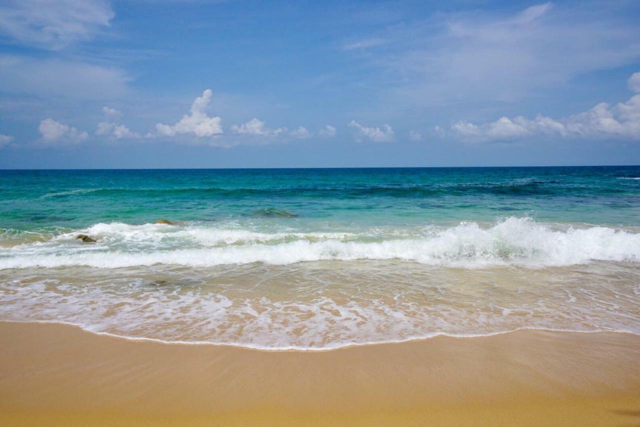 Sun&Sea Nai Yang Phuket Hotel Bagian luar foto